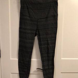 Maternity running tights